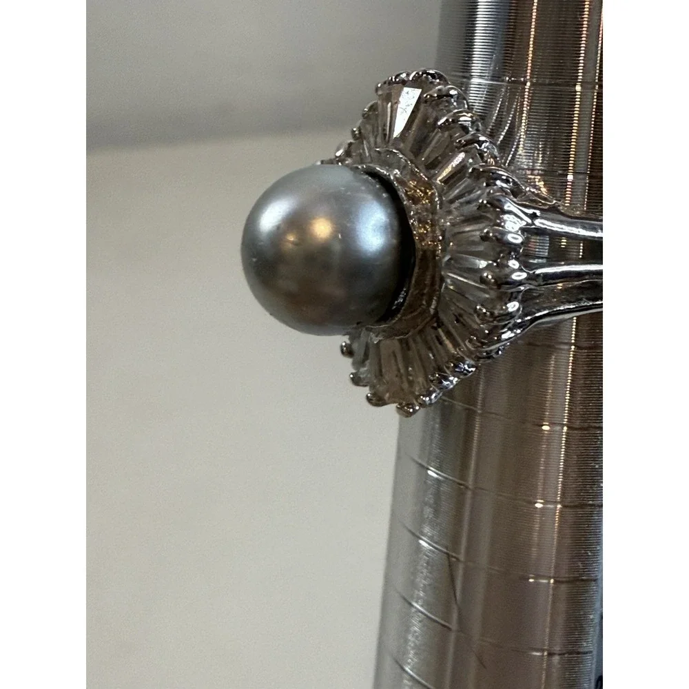 Vintage Grey Pearl Ballerina Cocktail Ring Baguette Crystal Statement Fashion